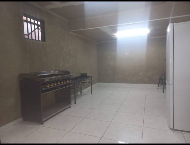 1,050M² GUESTHOUSE FOR SALE IN SPAARWATER AH